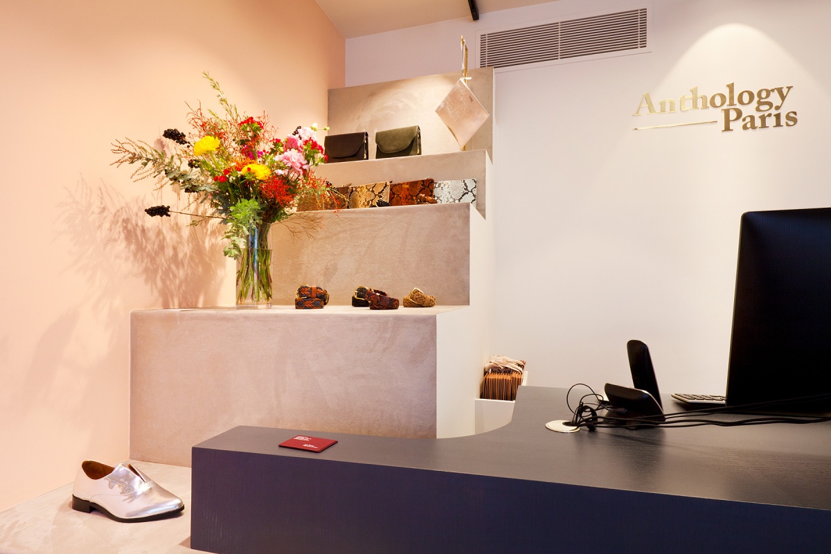 Boutique Anthology Paris - Rue Lepic : 06